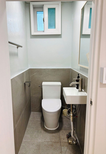 Bathroom 5, Mullaejung, Yeongdeungpo