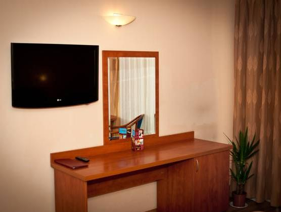 Others 3, Hotel Perla dOro, Timisoara