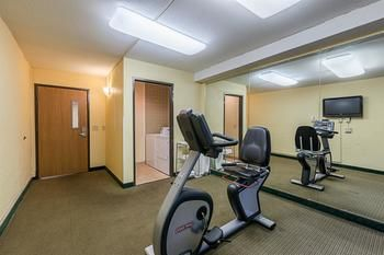 Others 2, Motel 6-Moline, IL, Rock Island