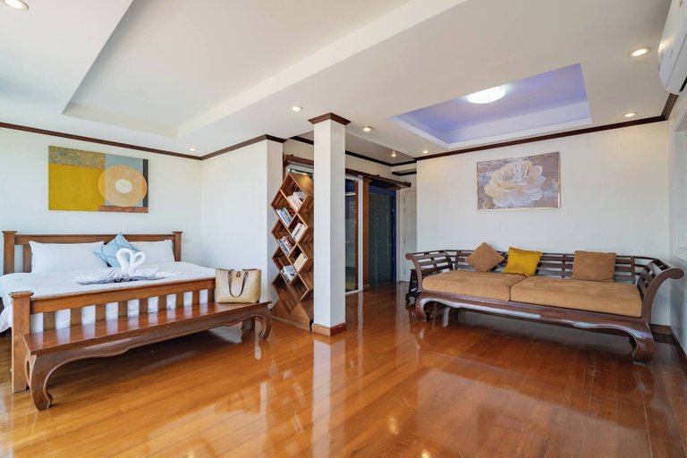 Bedroom 4, Luxurious 5-Bedroom Pool Villa in Heart of Patong, Phuket, Pulau Phuket