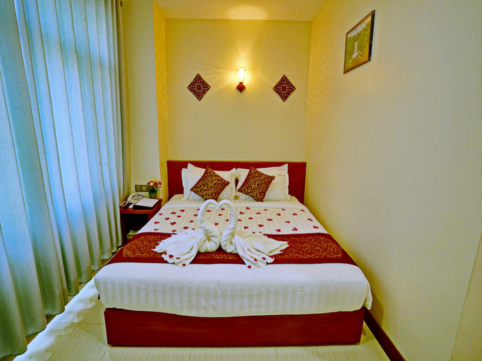 Others 3, King Park Hotel, Mandalay
