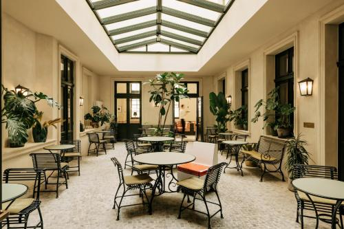 Others 2, Boutique Hotel Chateau Royal, Berlin