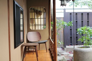 Others 3, Tanoya, Kyoto