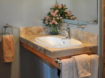 Bathroom 1, Lanzarotta Bed and Breakfast, Lane