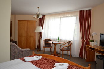 Others 5, Hotel Auerhahn, Hildburghausen
