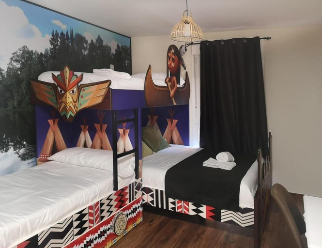 Bedroom 5, El Indio CHocolatería Boutique Hostel, Madrid