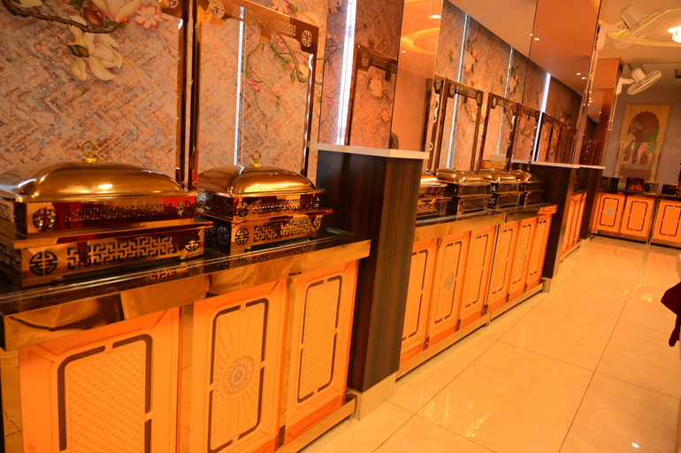 Food & Drinks 5, Razido Suites, Rohtak