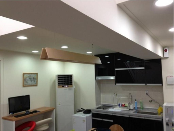 Others 5, NOL guesthouse, Jung
