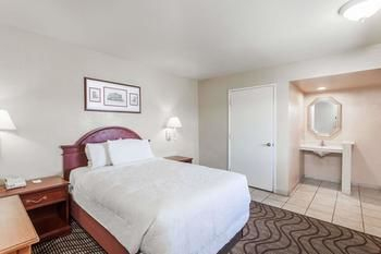 Others 4, Travelodge Victorville, San Bernardino