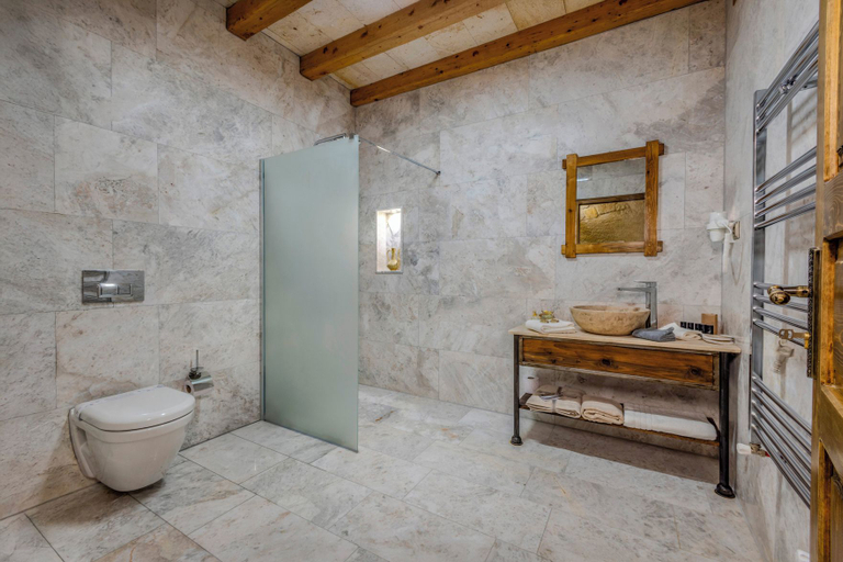 Bathroom 5, Sara Cave Cappadocia, Nevşehir