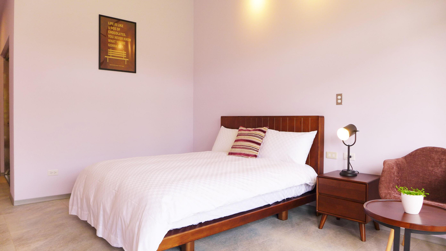 Bedroom 2, Notting Hill, Nantou
