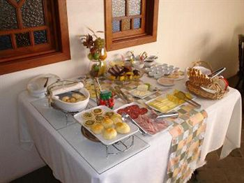 Food & Drinks