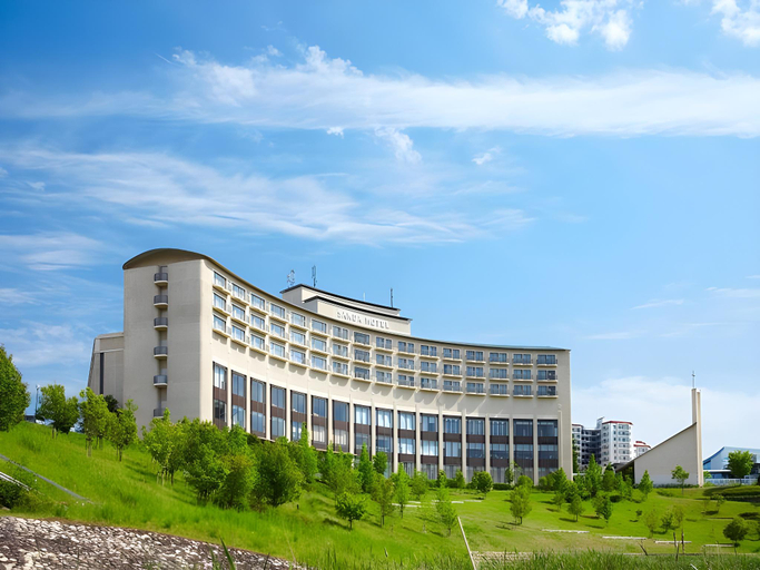 Exterior & Views 1, The Celecton Premier Kobe Sanda Hotel, Sanda