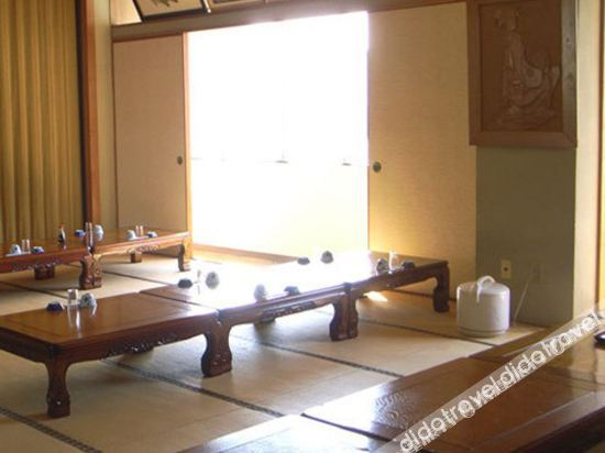 Others 2, Irifune Ryokan, Manazuru