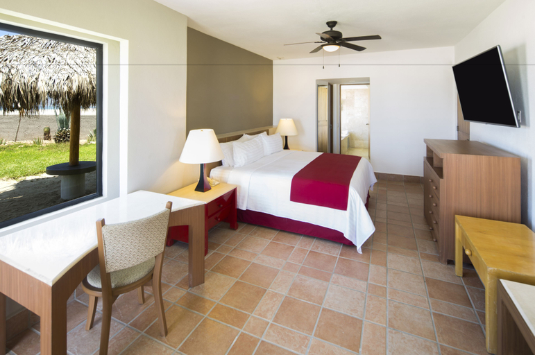 Bedroom 1, Holiday Inn Resort Los Cabos All Inclusive, La Paz