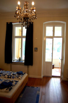 Others 5, The Avalon Hotel, Schwerin