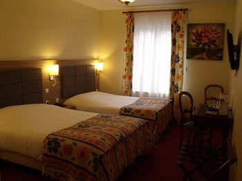 Guestroom 5, Logis Hôtel & Appartements Le Florence, Aisne