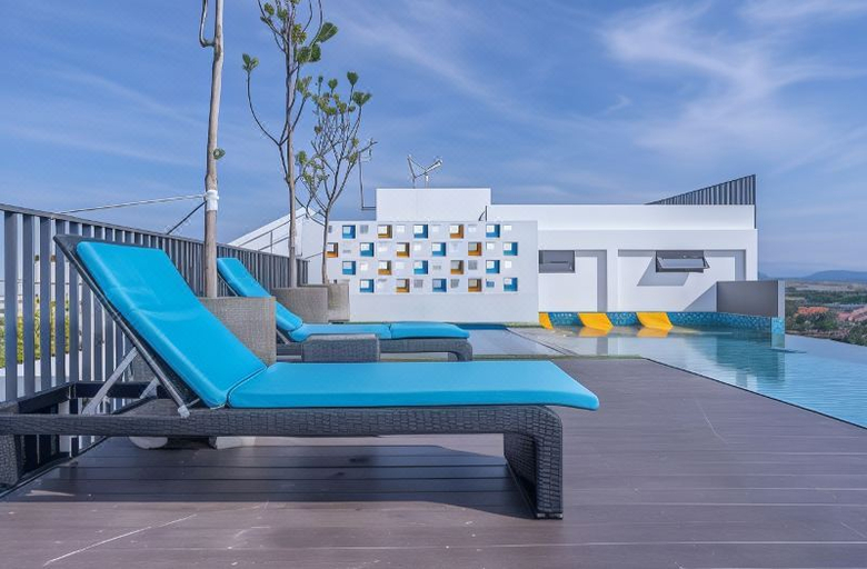 Sport & Beauty 4, Imperio Professional Suite by IMPERIO, Pokok Sena