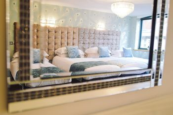 Others 3, Posh Pads Liverpool One Apart-Hotel, Sefton