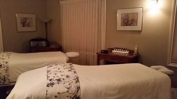 Others 2, The Lady MacDonald Country Inn, Division No. 15