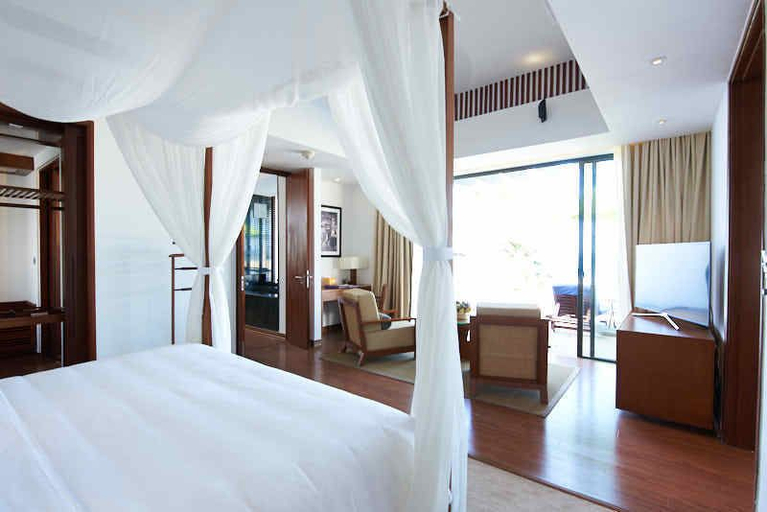 Bedroom 2, Sunrise Premium Resort Hoi An, Da Nang