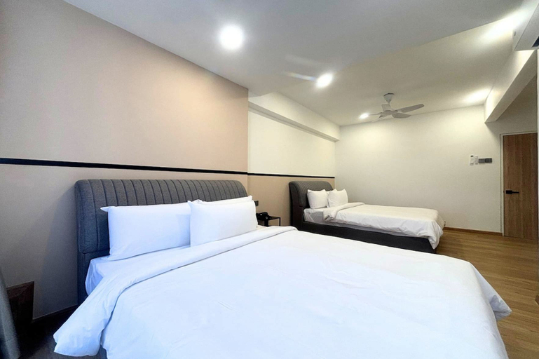 Bedroom 3, Fahrenheit 88 Pavilion Complex Apartments, Kuala Lumpur