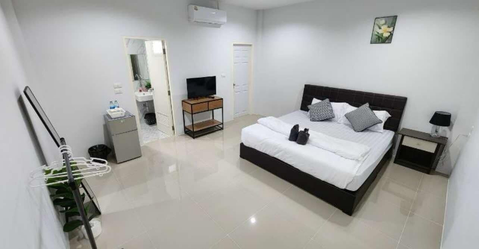 Bedroom 3, DA Airport Hotel, Phuket Island