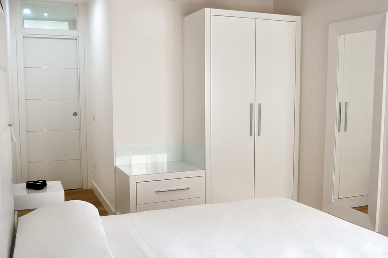 Interior 2, LHP Suite Posillipo, Napoli