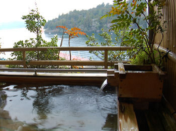 Others 2, Hotel Musashiya, Hakone