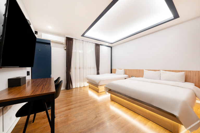 Bedroom 2, No. 25 Gwangju Hanam Branch, Gwangsan