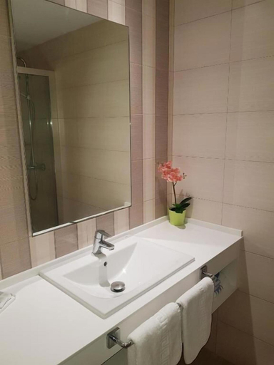 Bathroom 3, Apartamentos Venecia, Baleares