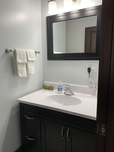 Bathroom 3, La Digue Suites, Inverness