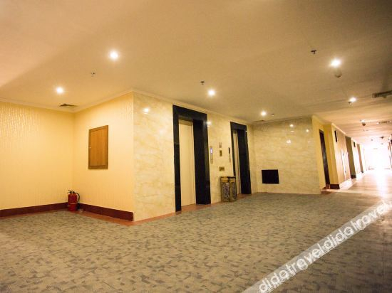Others 3, Emerging Seaview Hotel (Sanya First Market), Sanya