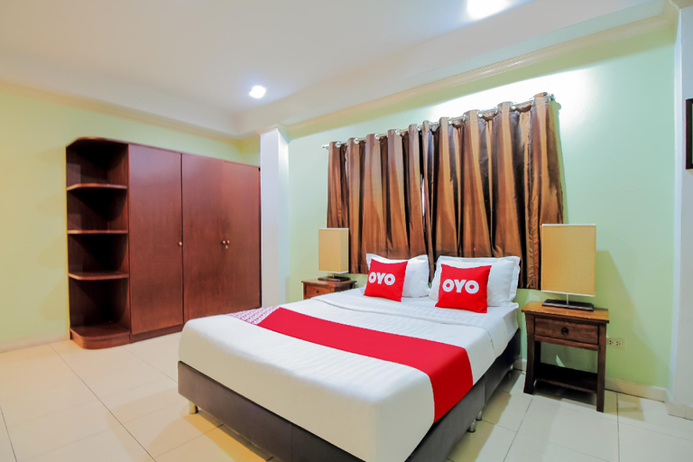 Bedroom 2, Royal Pimand Hotel, Bang Kapi