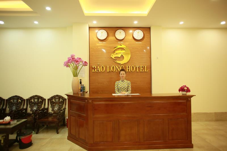 Others 5, The Jade Dragon hotel, Sóc Sơn