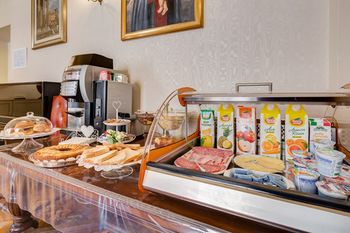 Others 5, Affreschi Su Roma Luxury B&B, Roma