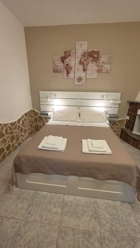Bedroom 3, Il Trulletto, Bari