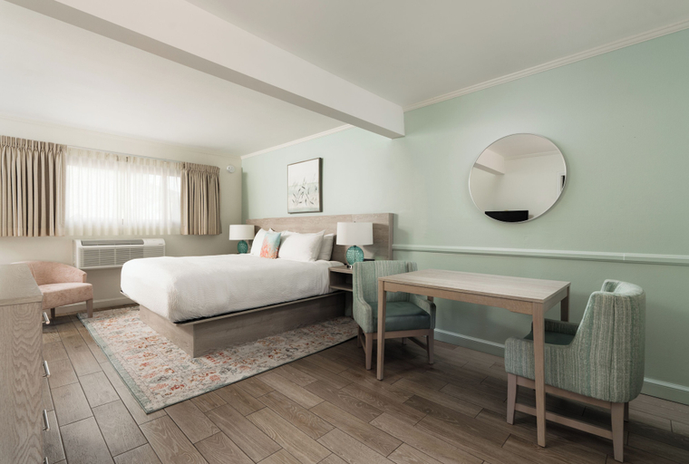 Bedroom 3, Inn By The Harbor, Santa Barbara