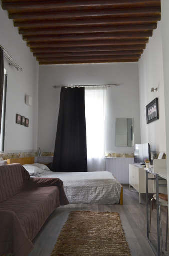 Bedroom 2, St.Lazaros Studios, Larnaca