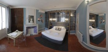 Others 5, Hotel LA MARGELLE, Vaucluse