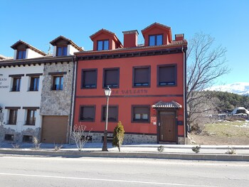 Others 4, Casa Valsain, Segovia