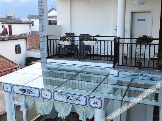 Others 5, Lianhua Inn, Dali Bai