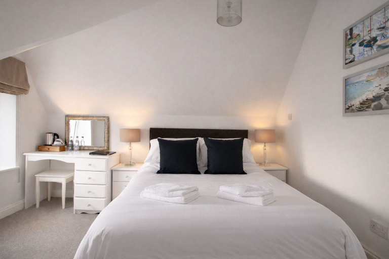 Bedroom 2, Ferndale - Lodge, Torbay