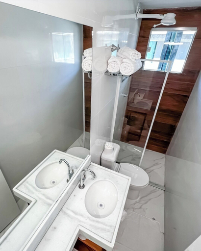 Bathroom, POUSADA BOUTIQUE DO LAZER SPA, São Pedro da Aldeia