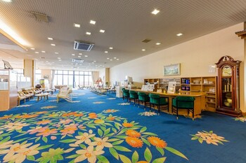 Lobby, Kinoe Onsen Hotel Seifukan, Ōsakikamijima