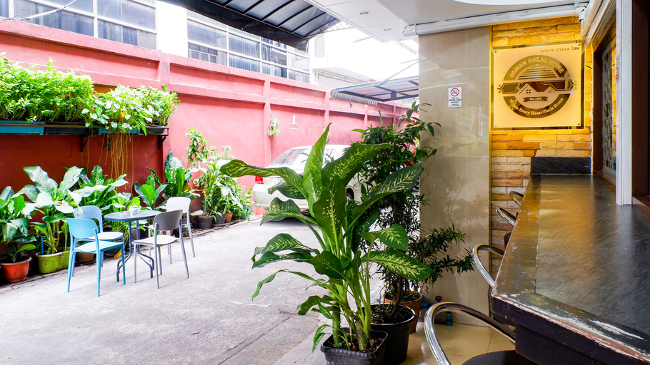 Others 4, Usman Halal Home, Khlong Toey