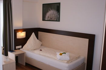 Others 2, Hotel im Kornspeicher, Marburg-Biedenkopf