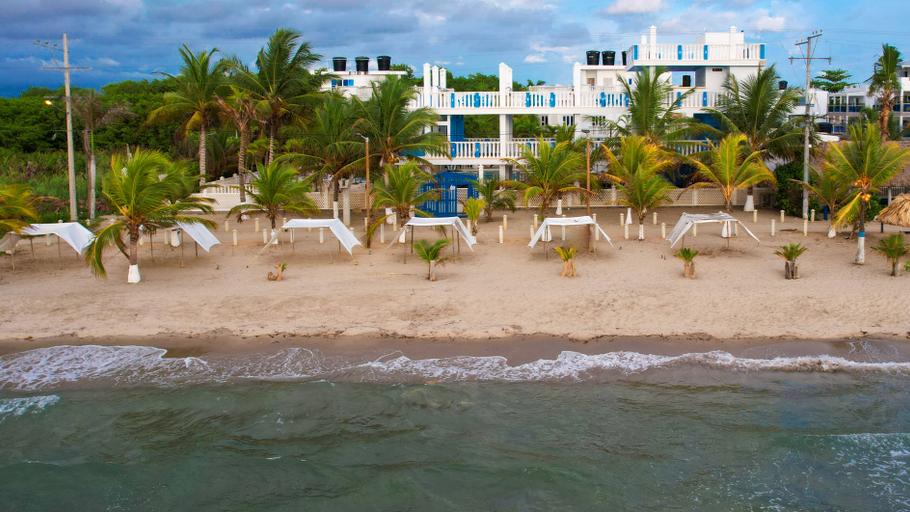 Beach 5, Aparta Hotel Isla Magica, Tolú