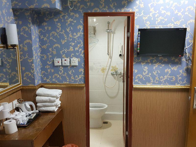 Bathroom 5, Orchid Inn, Kowloon