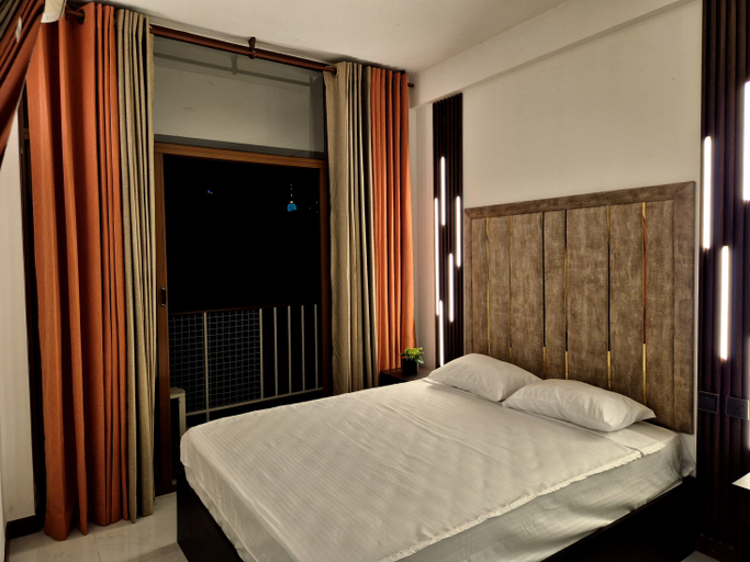 Bedroom 2, Shiloh Apartments, Thimbirigasyaya